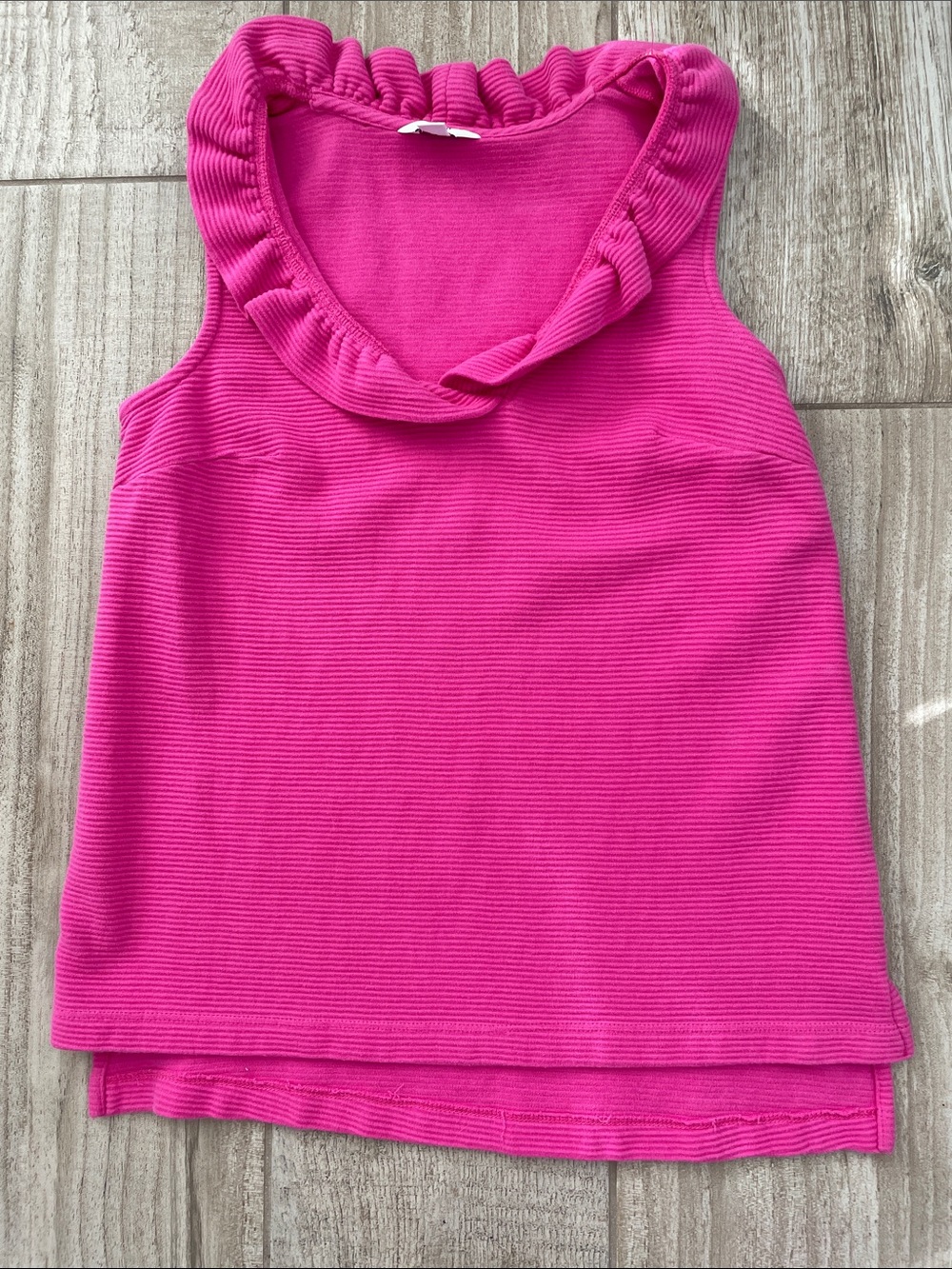 Crown & Ivy dark pink knit tank, size Extra Small